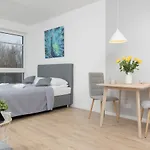 Metro Bielany With Parking By Renters Appartement