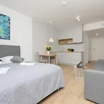 Appartement Metro Bielany With Parking By Renters