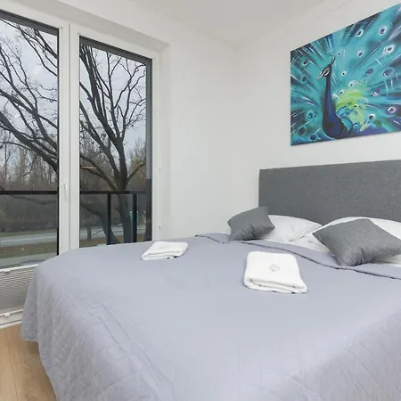 Apartment Metro Bielany With Parking By Renters *