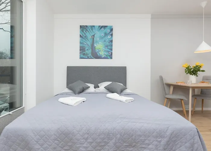 Metro Bielany With Parking By Renters * وارسو