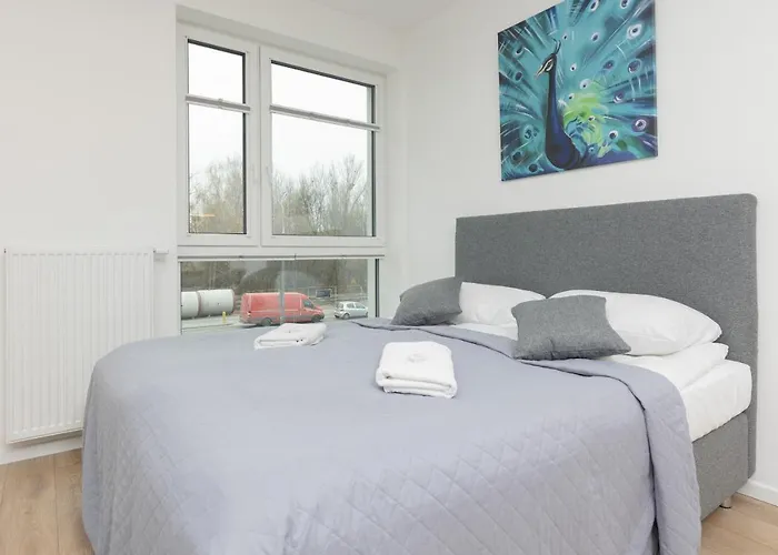 Metro Bielany With Parking By Renters * وارسو