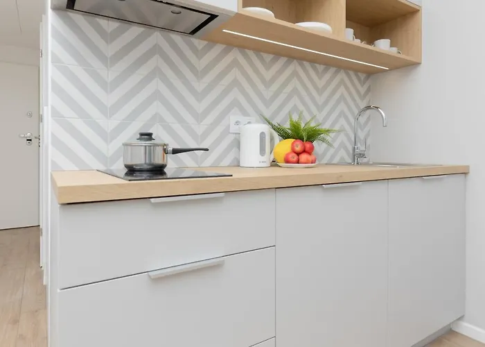 Metro Bielany With Parking By Renters وارسو